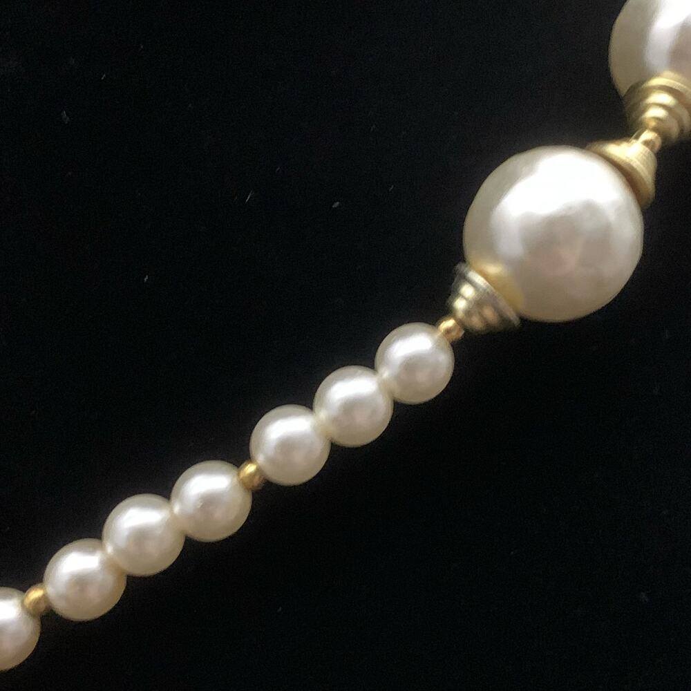 Vintage Faux Pearl Chandelier Statement Necklace - Picture 8 of 16